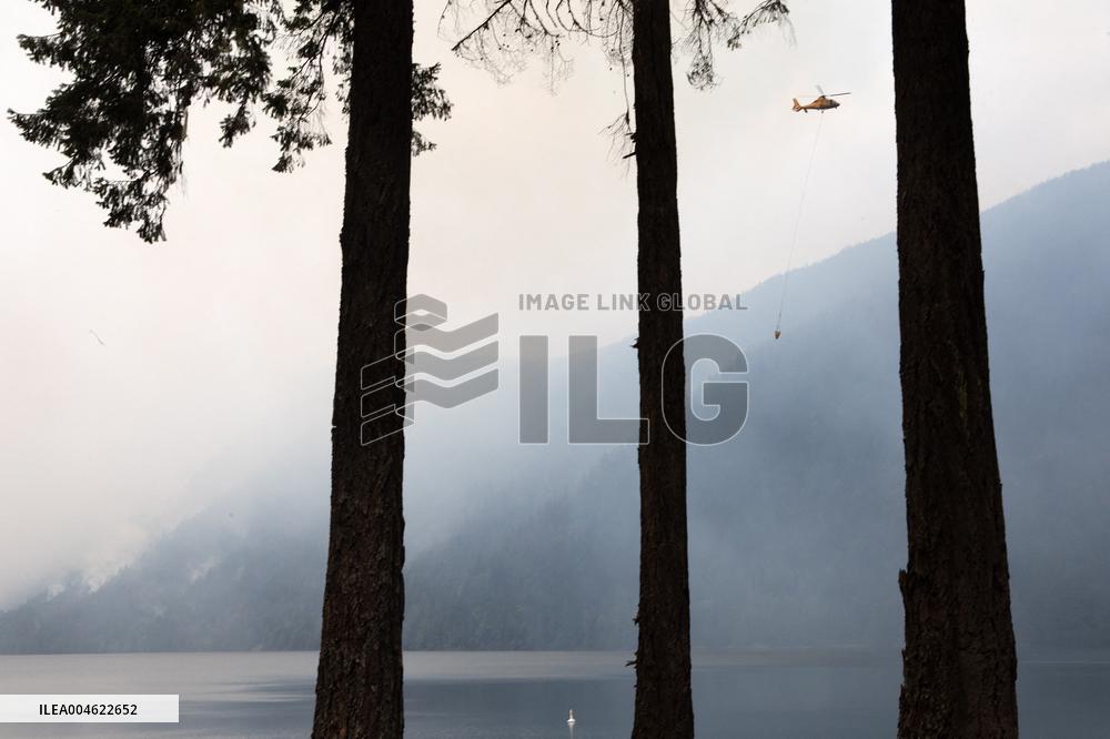 Wildfire on Vancouver Island Continues to Grow - Canada