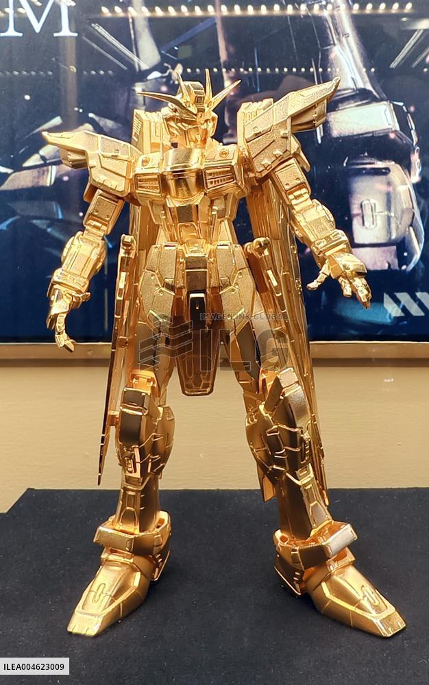 LaoFengXiang Gold Figurine Model at 2025 ChinaJoy