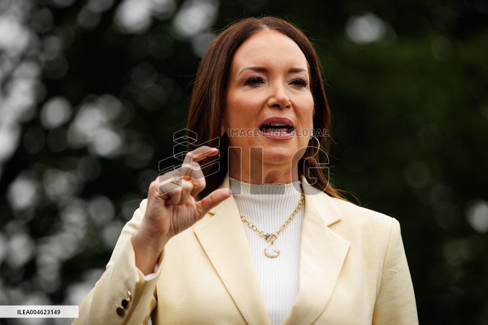 DC: U.S. Secretary of Agriculture Rollins Speaks to Reporters at White House