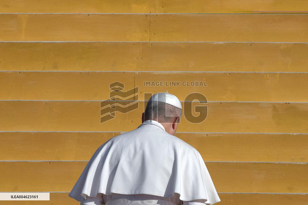 Pope Leo XIV Celebrates a Mass on the Occasion of the Jubilee of Youth - Rom