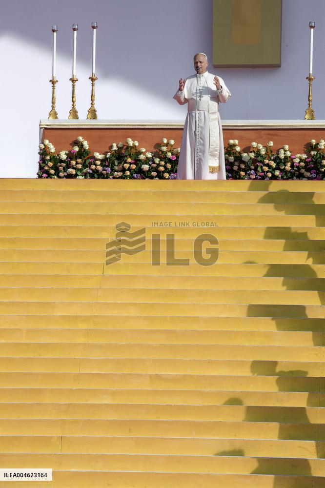 Pope Leo XIV Celebrates a Mass on the Occasion of the Jubilee of Youth - Rom