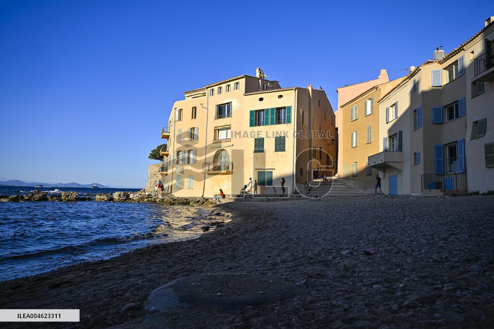 Saint Tropez Illustrations - France