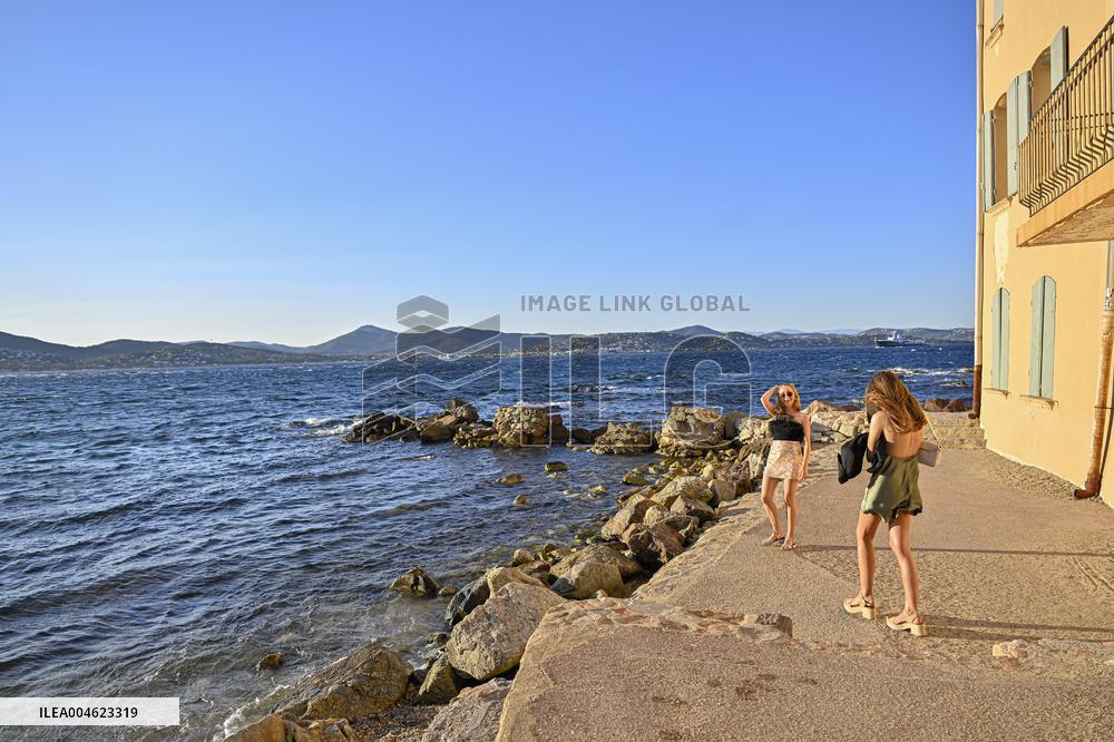 Saint Tropez Illustrations - France