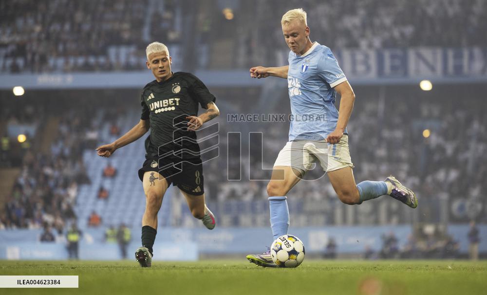 SWEDEN SOCCER CHAMPIONS LEAGUE MALMO-COPENHAGEN