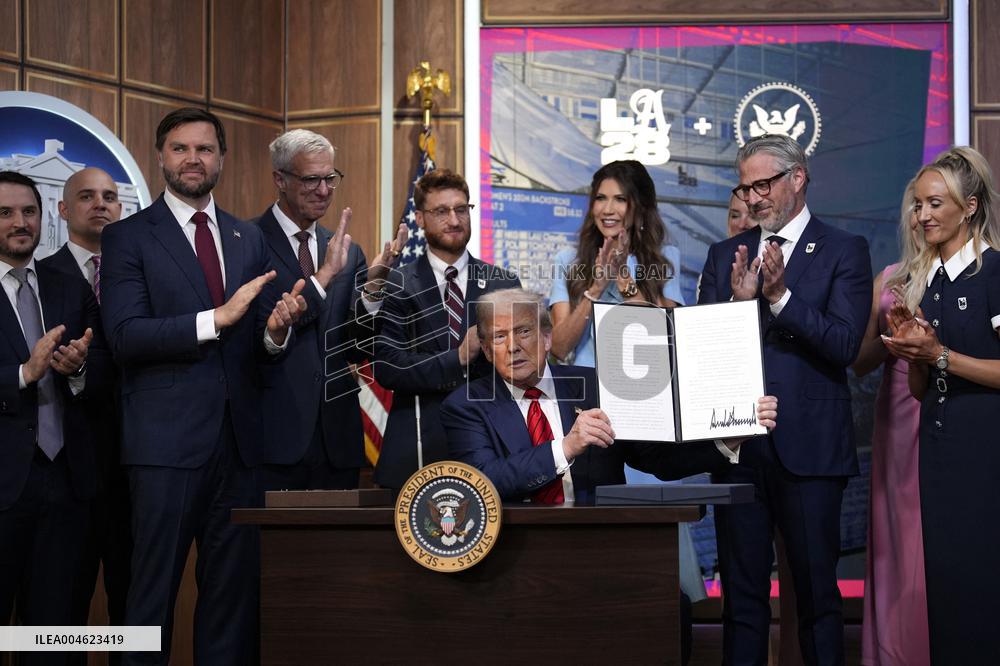 Donald Trump signs the Olympic Executive Order - Washington