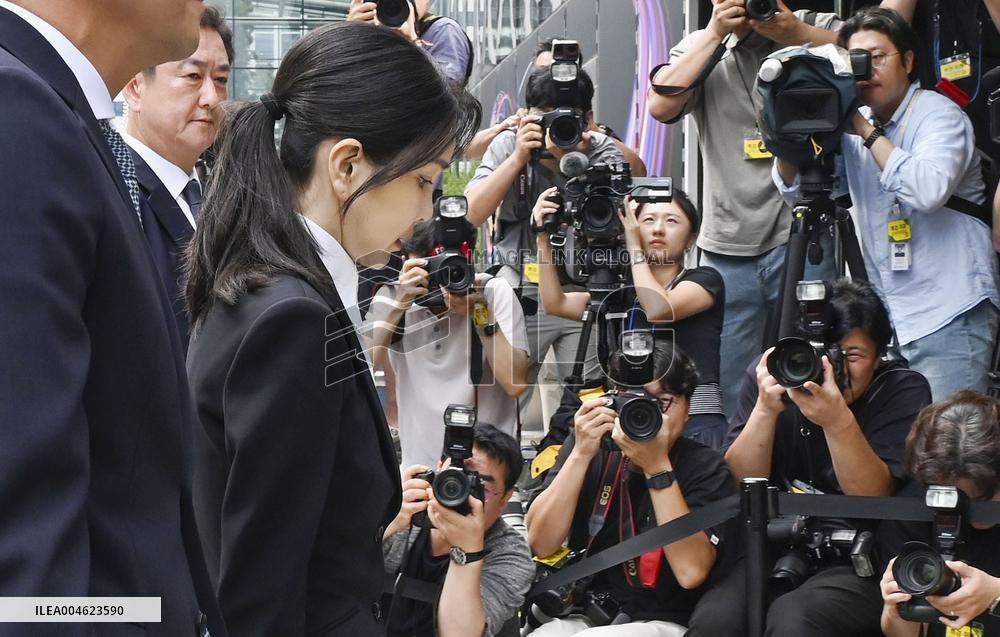 S. Korean prosecutors question ex-first lady