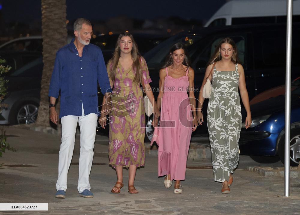 Royal Family Dinner - Spain