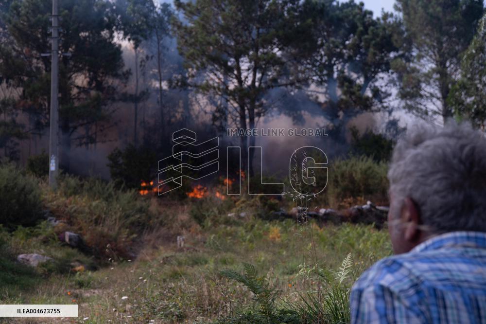 Ponteceso Fire Forces Corme Aldea Evacuations - Spain