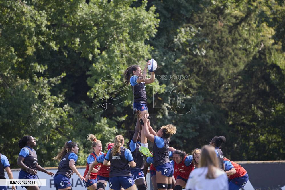Training of the Women French Rugby team - Marcoussis
