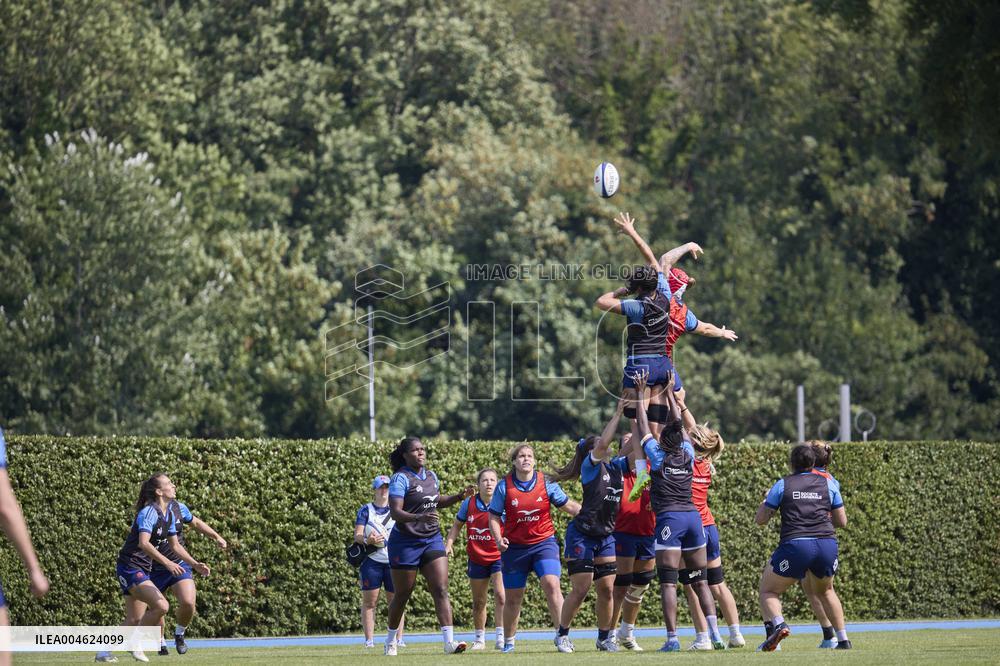 Training of the Women French Rugby team - Marcoussis