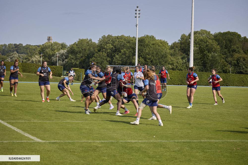 Training of the Women French Rugby team - Marcoussis