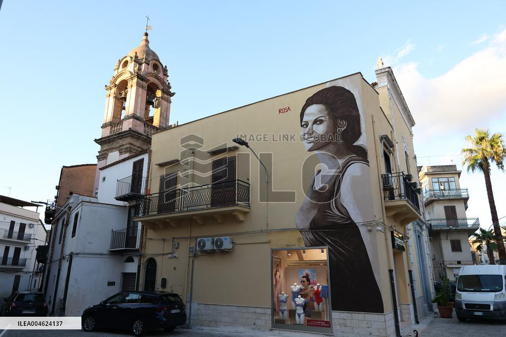 Honoring Claudia Cardinale - Mural Tribute to Il Giorno della Civetta