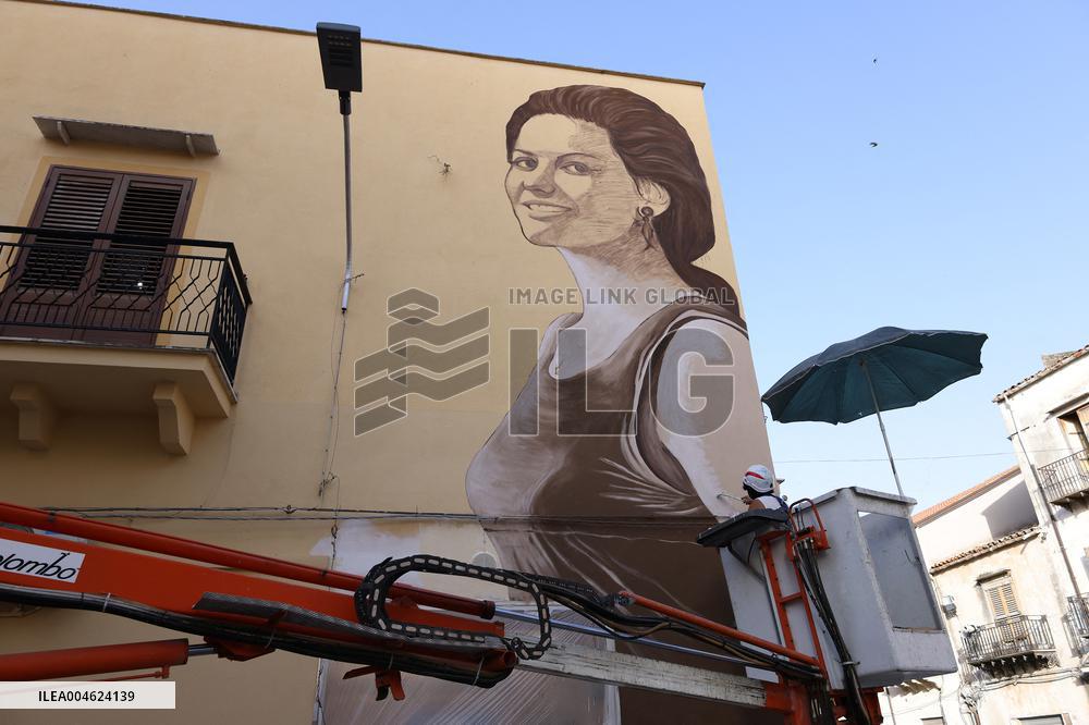 Honoring Claudia Cardinale - Mural Tribute to Il Giorno della Civetta