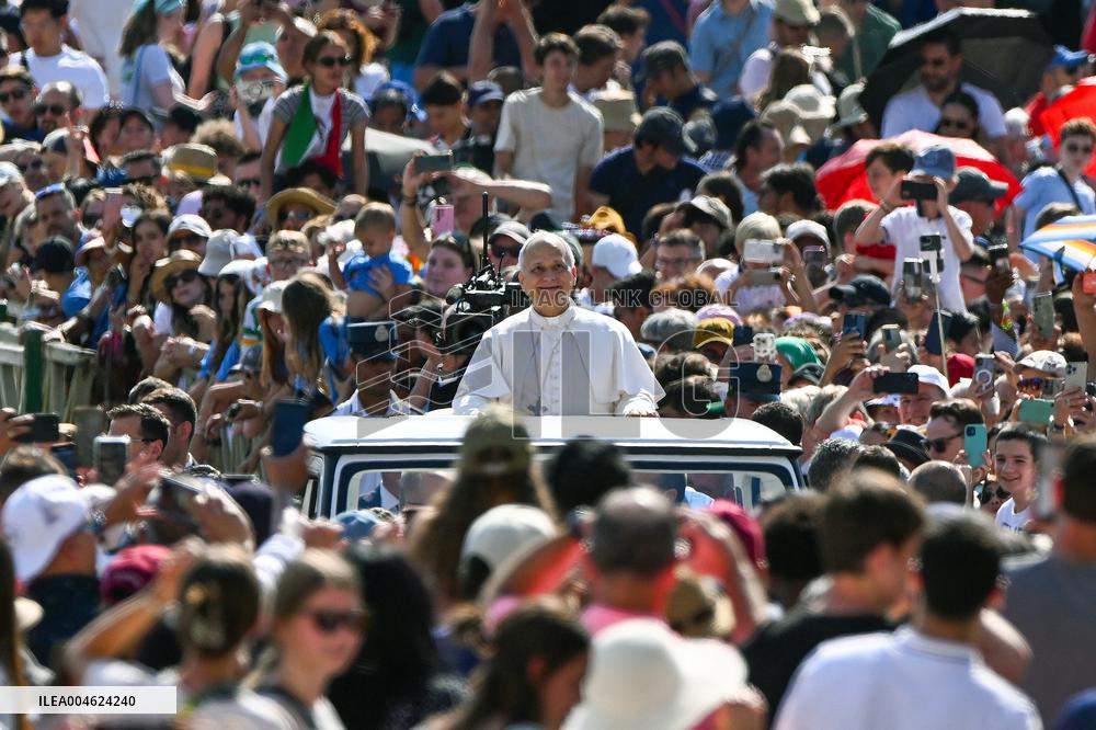 Pope Leo XIV Leads The General Audience - Vatican
