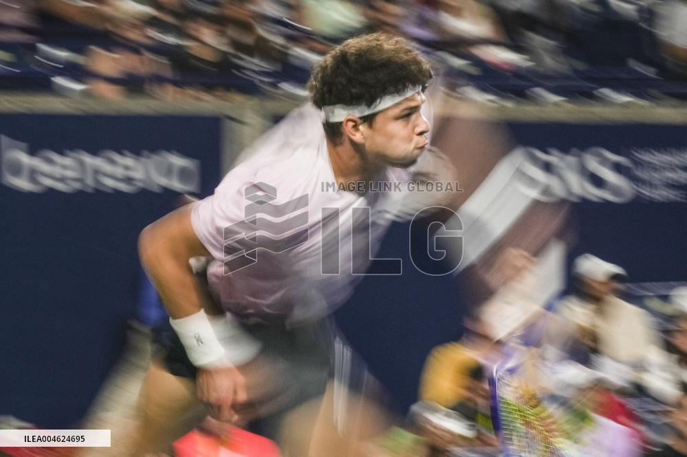 ational Bank Open - Mens Singles Quarter-finals - Toronto