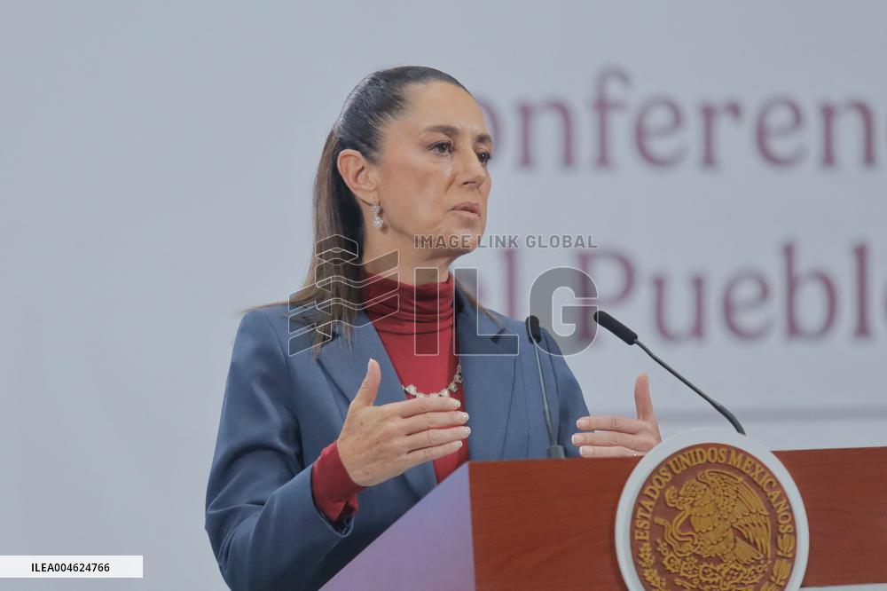 Mexican President Claudia Sheinbaum Holds Briefing Conference - Mexico