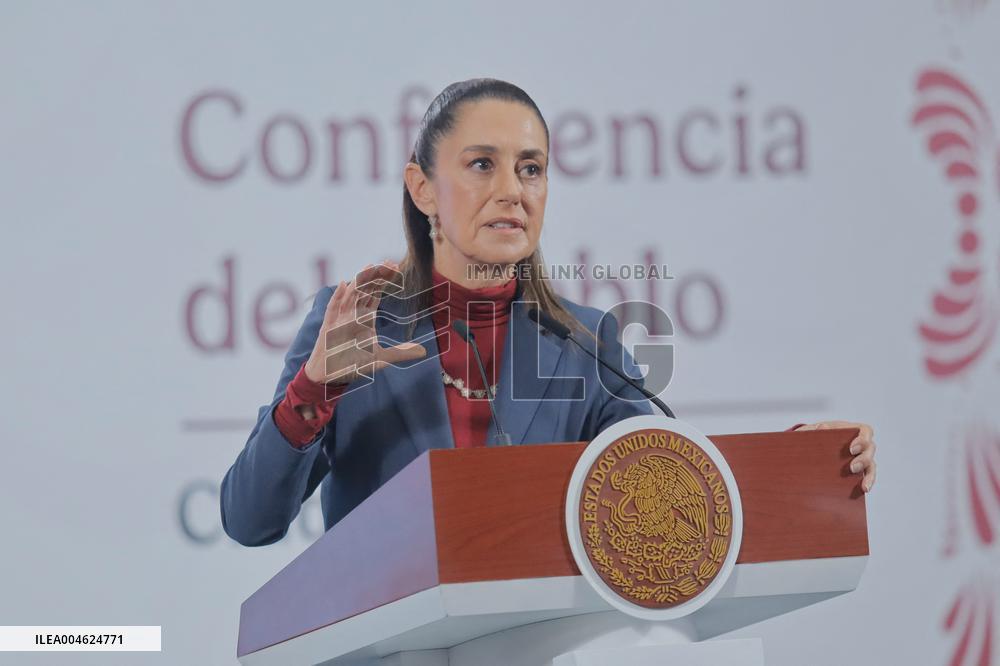 Mexican President Claudia Sheinbaum Holds Briefing Conference - Mexico