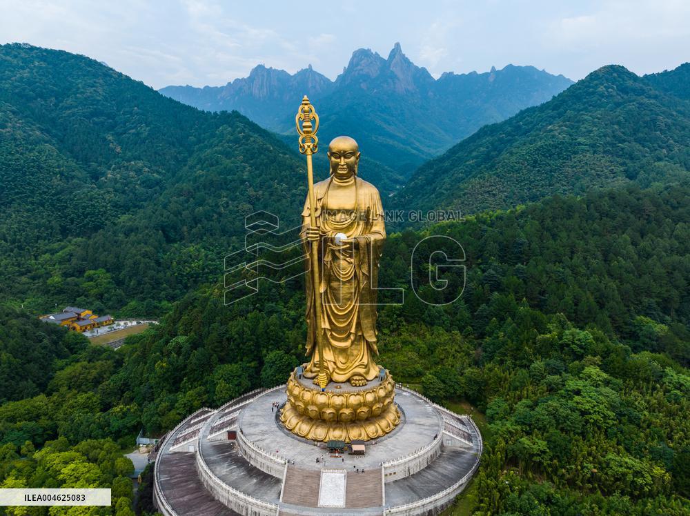 99-meter-tall Open-air Bronze Statue of Ksitigarbha Bodhisattva