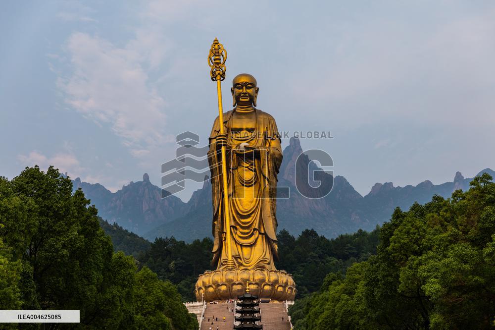 99-meter-tall Open-air Bronze Statue of Ksitigarbha Bodhisattva