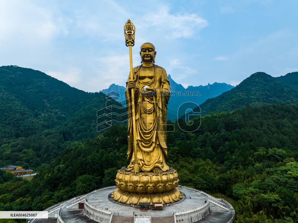 99-meter-tall Open-air Bronze Statue of Ksitigarbha Bodhisattva