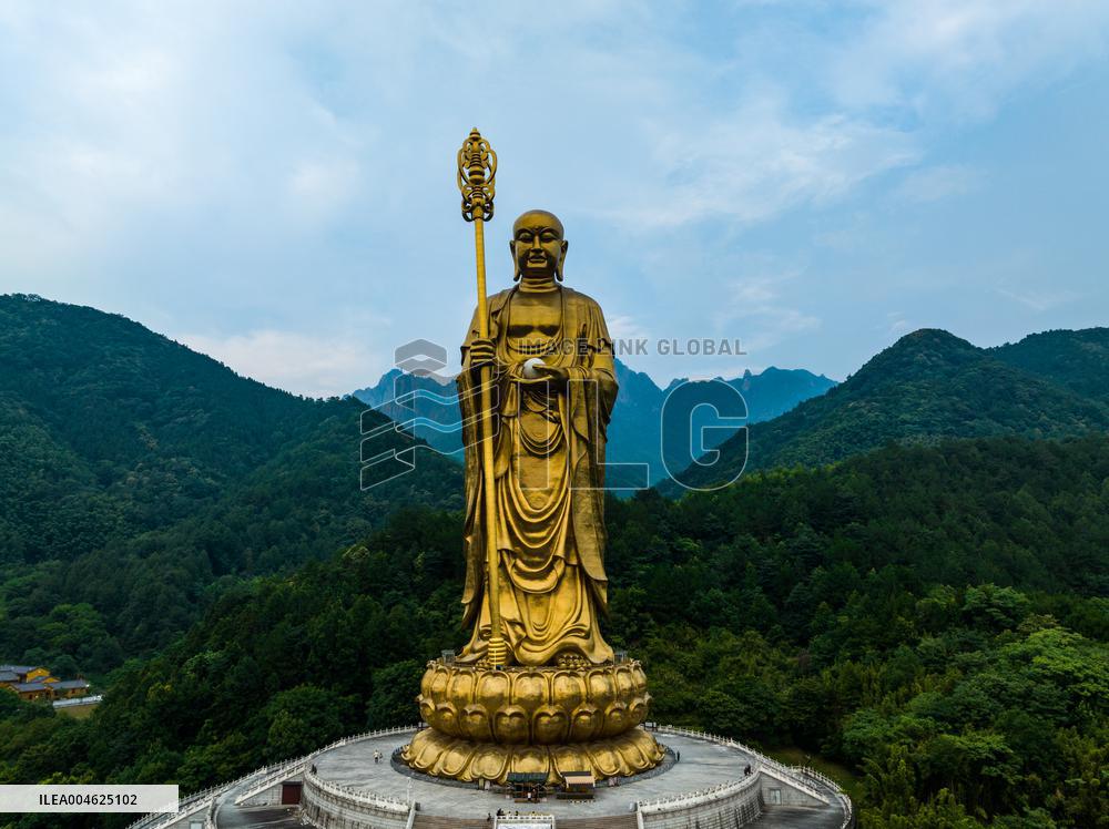 99-meter-tall Open-air Bronze Statue of Ksitigarbha Bodhisattva