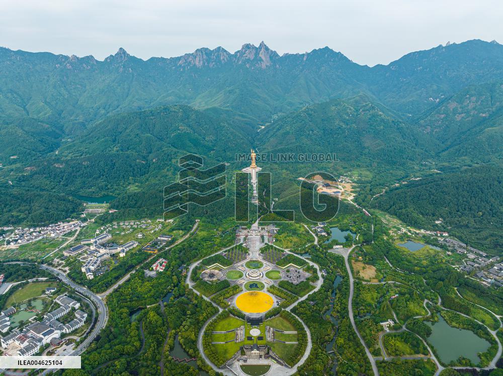 99-meter-tall Open-air Bronze Statue of Ksitigarbha Bodhisattva