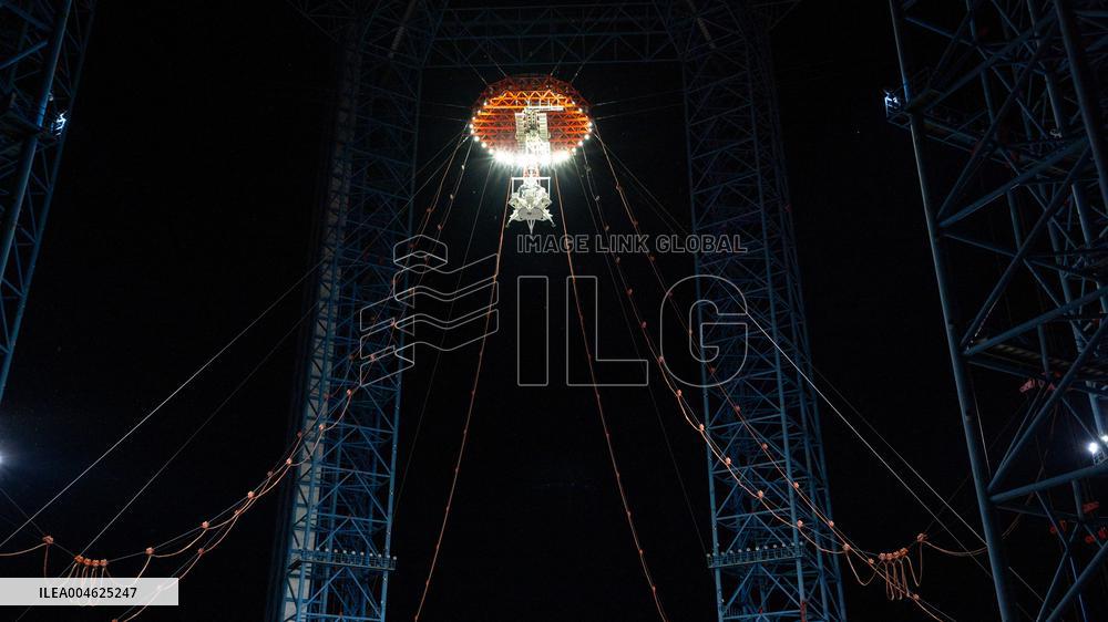 China Completes First Manned Lunar Lander Landing and Takeoff Test