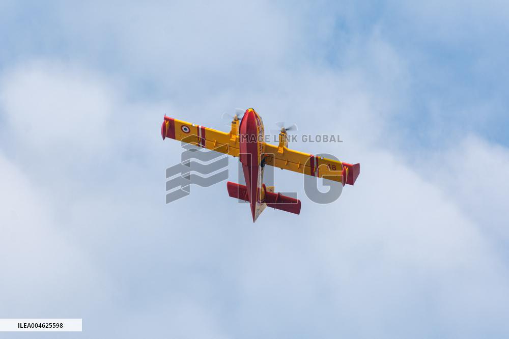 France Battles Largest Wildfire in Decades