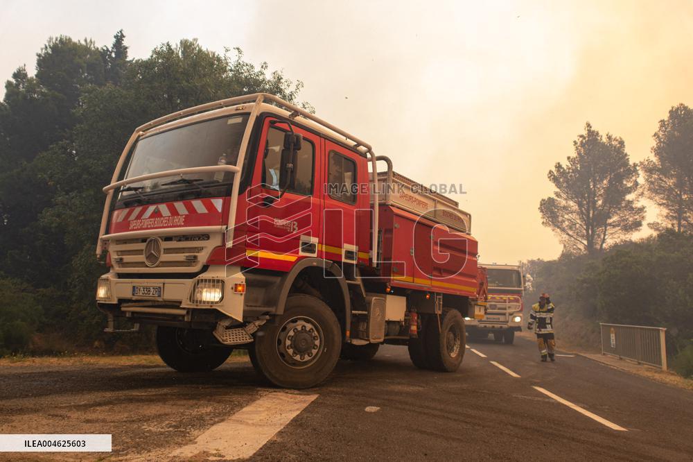 France Battles Largest Wildfire in Decades