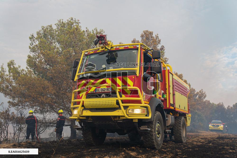 France Battles Largest Wildfire in Decades