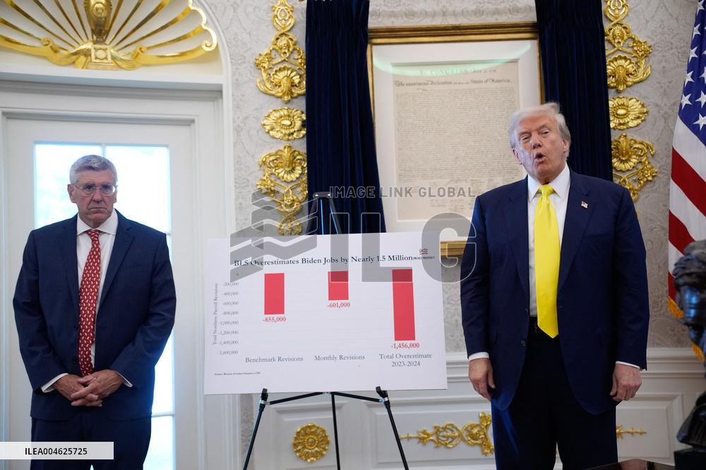 Donald Trump Delivers A Major Announcement On Economy - Washington