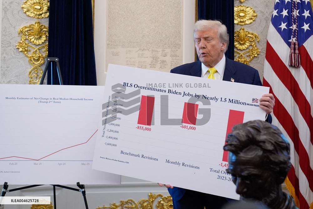 Donald Trump Delivers A Major Announcement On Economy - Washington