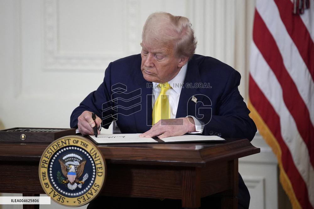 Donald Trump at the Purple Heart event - Washington