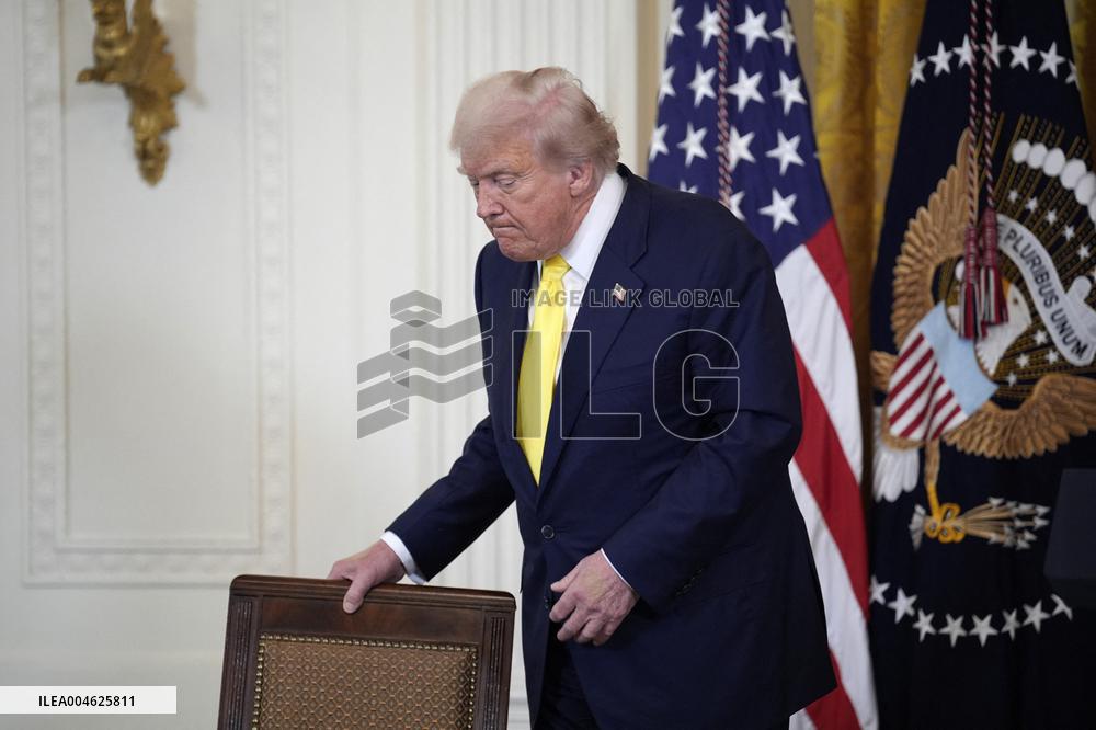 Donald Trump at the Purple Heart event - Washington