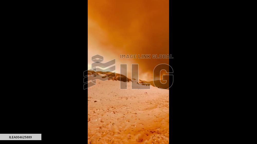 Spain: Wildfire Near Tarifa Forces Mass Evacuations From Tourist Areas 4