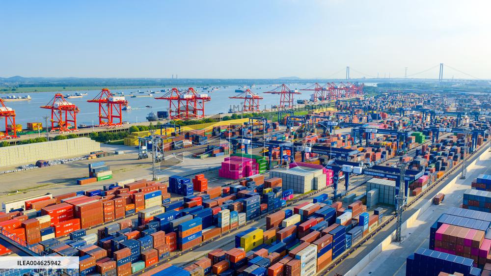 China Goods Trade Total Import And Export Value Increased