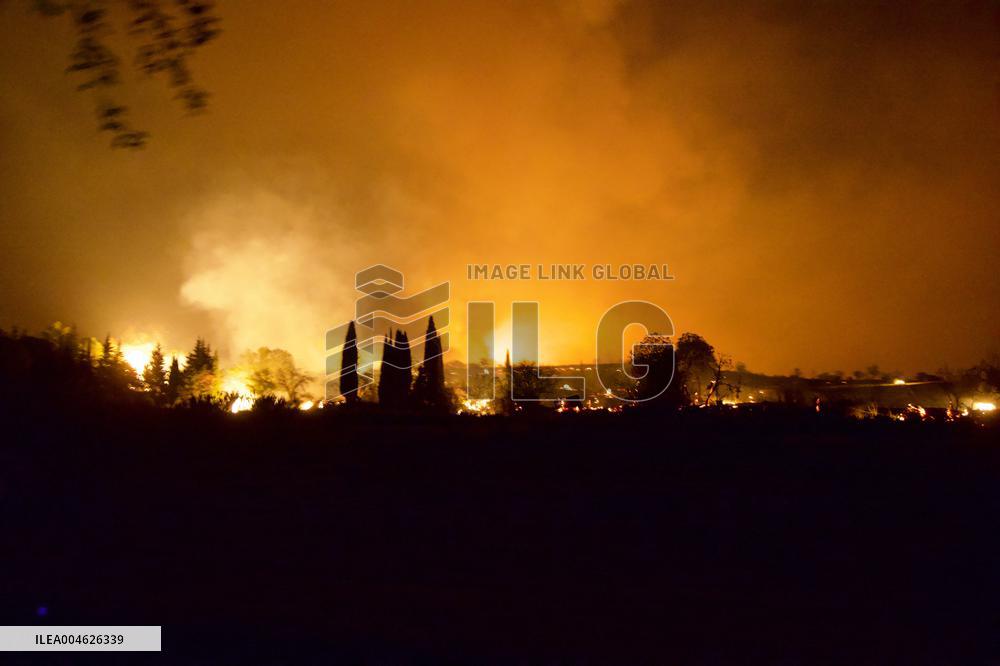 Forest Fire Burns 13000 Hectares - France