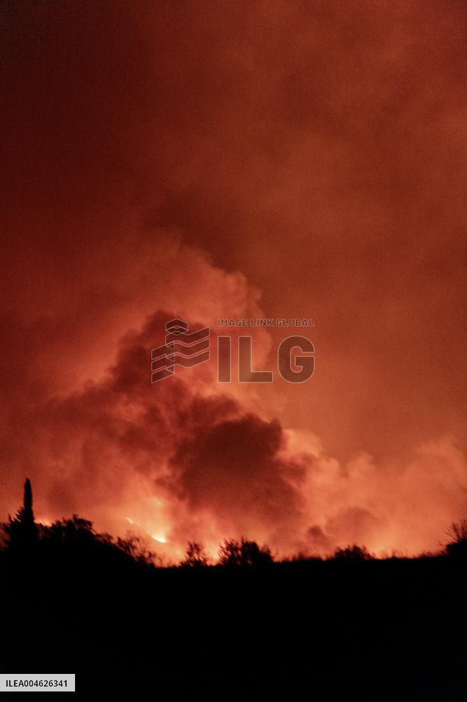 Forest Fire Burns 13000 Hectares - France