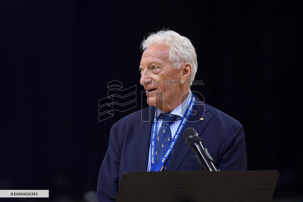 ALTRO - Eventi - CONI President Luciano Buonfiglio at the World Baton Twirling Championship