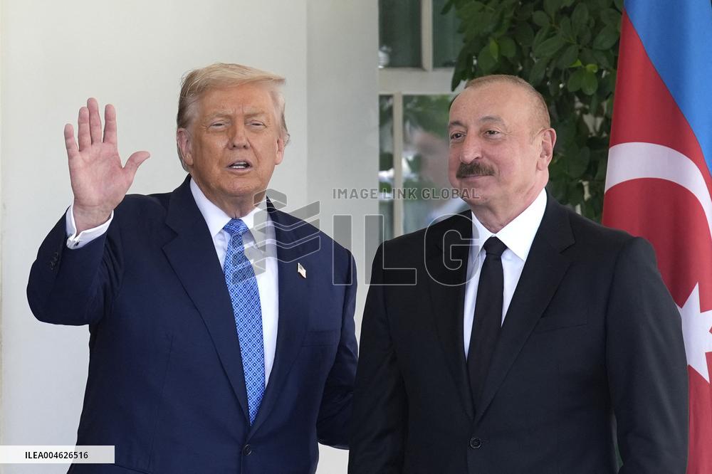 Donald Trump greets Armenian and Azerbaijan leaders - Washington