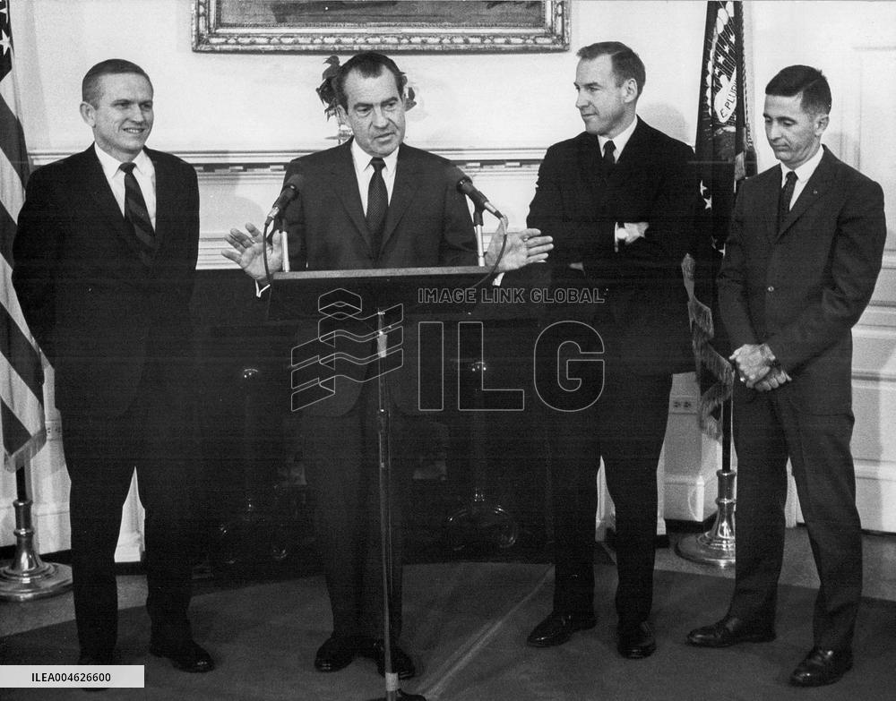 Nixon and Apollo 8 Crew