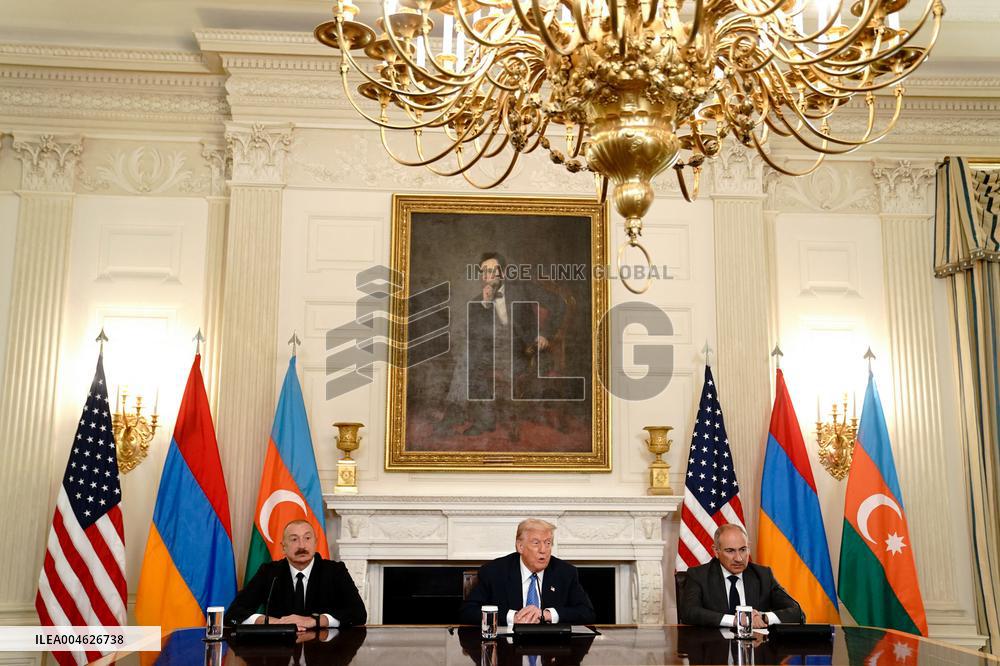 Donald Trump Meets Armenian And Azerbaijan Leaders - Washington