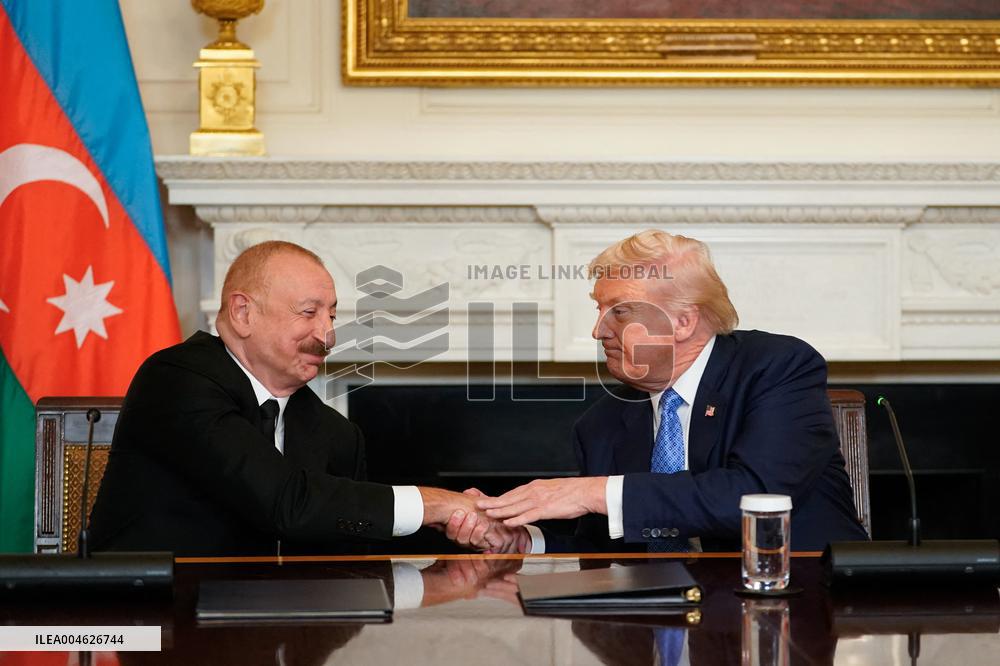 Donald Trump Meets Armenian And Azerbaijan Leaders - Washington