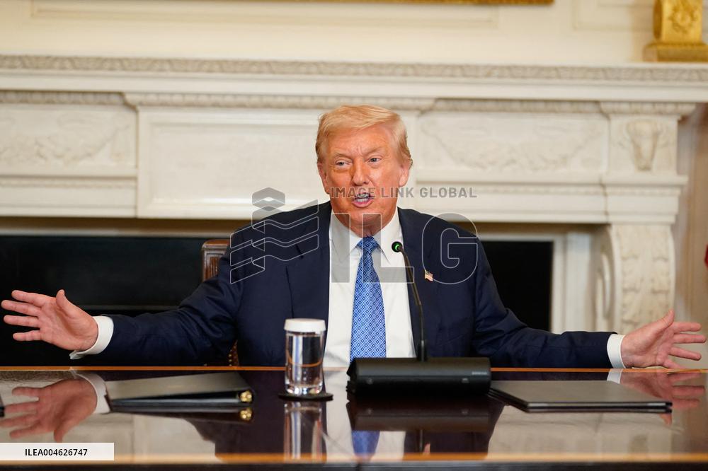 Donald Trump Meets Armenian And Azerbaijan Leaders - Washington