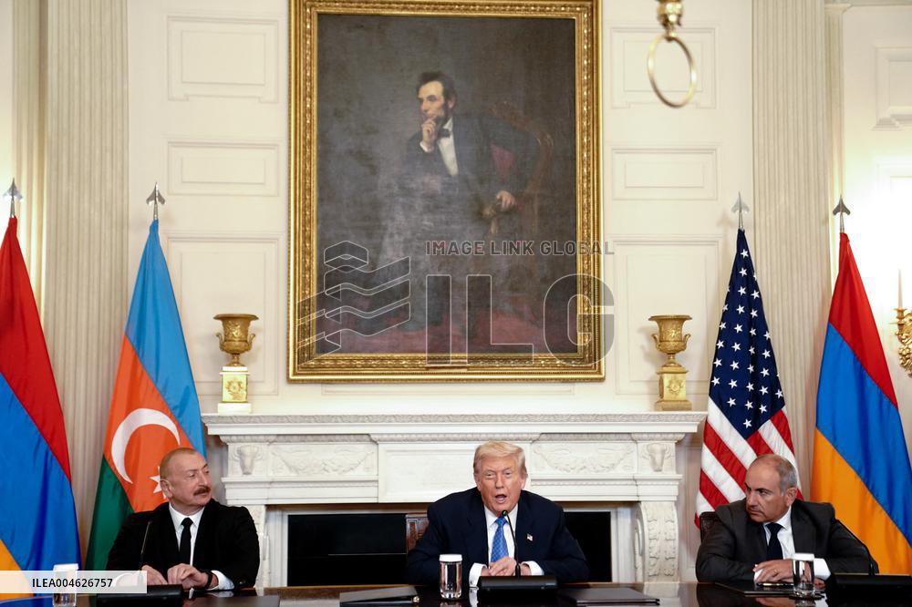 Donald Trump Meets Armenian And Azerbaijan Leaders - Washington