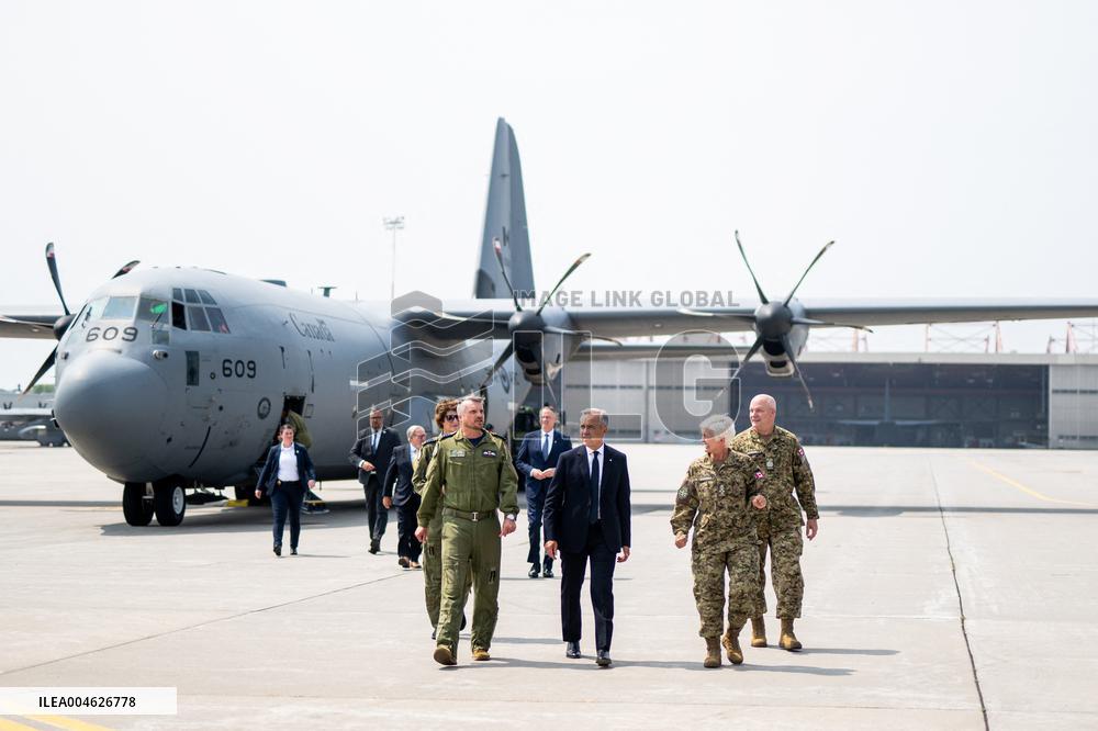 PM Mark Carney Visits Canadian Forces Base - Canada