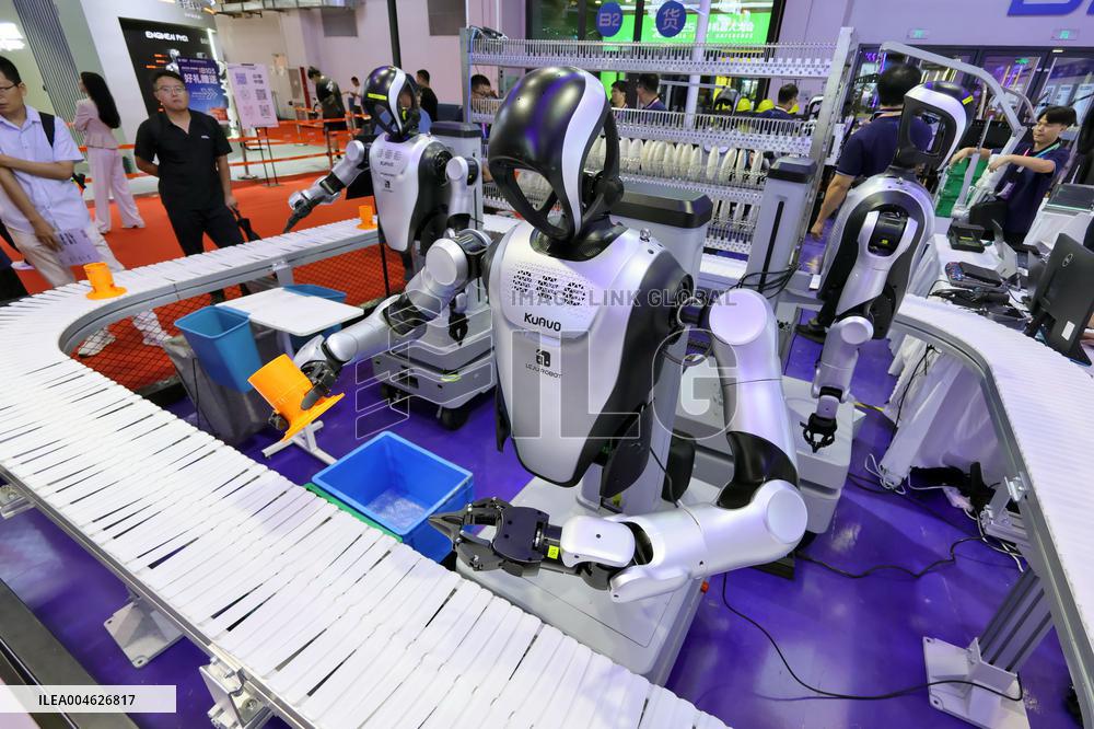 2025 World Robot Conference Held in Beijing