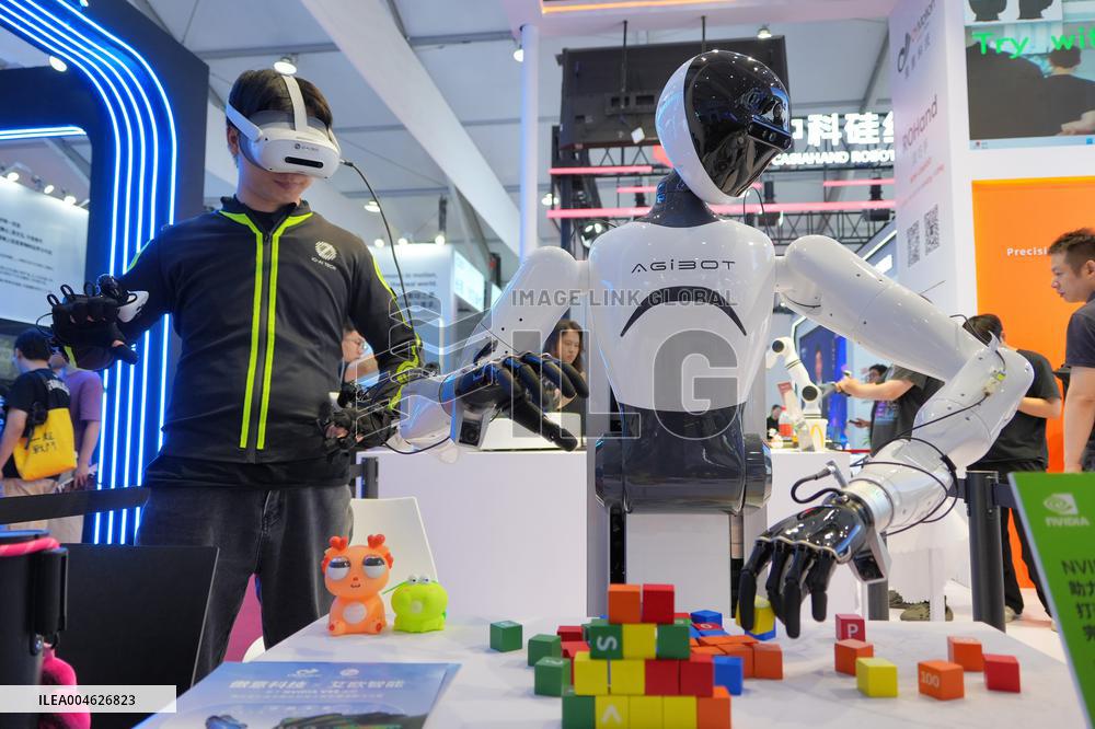 2025 World Robot Conference Held in Beijing