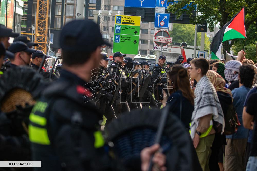 Police Clash With Pro Palestine Protesters - Netherlands