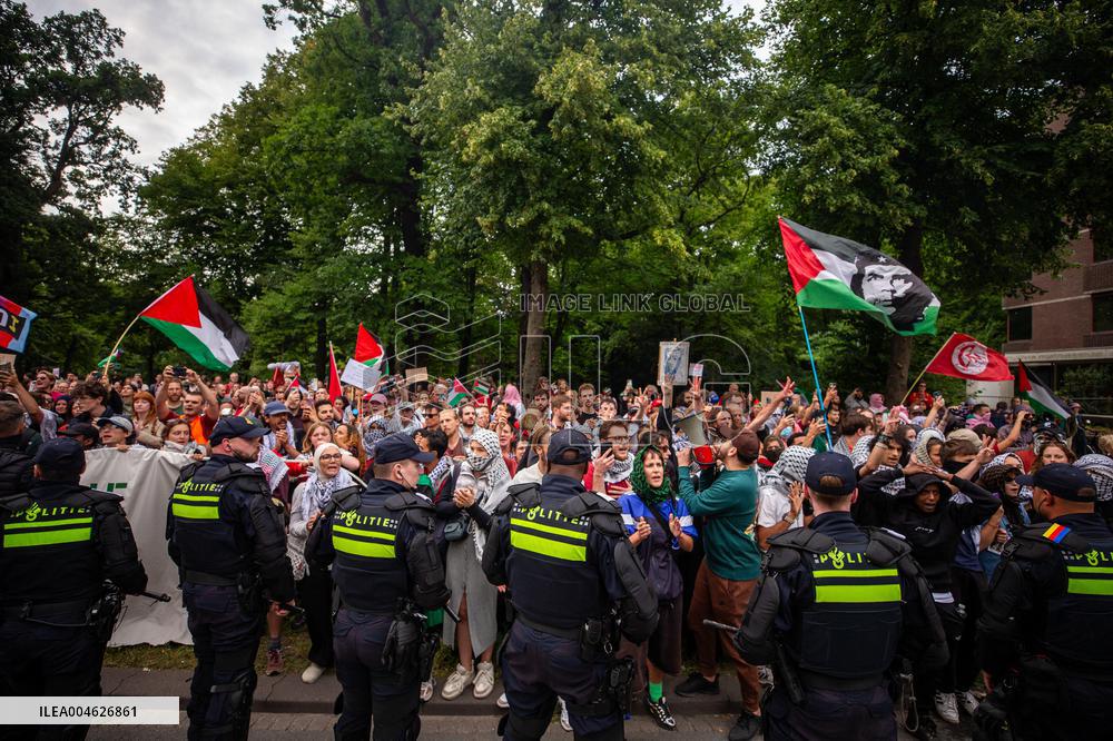 Police Clash With Pro Palestine Protesters - Netherlands